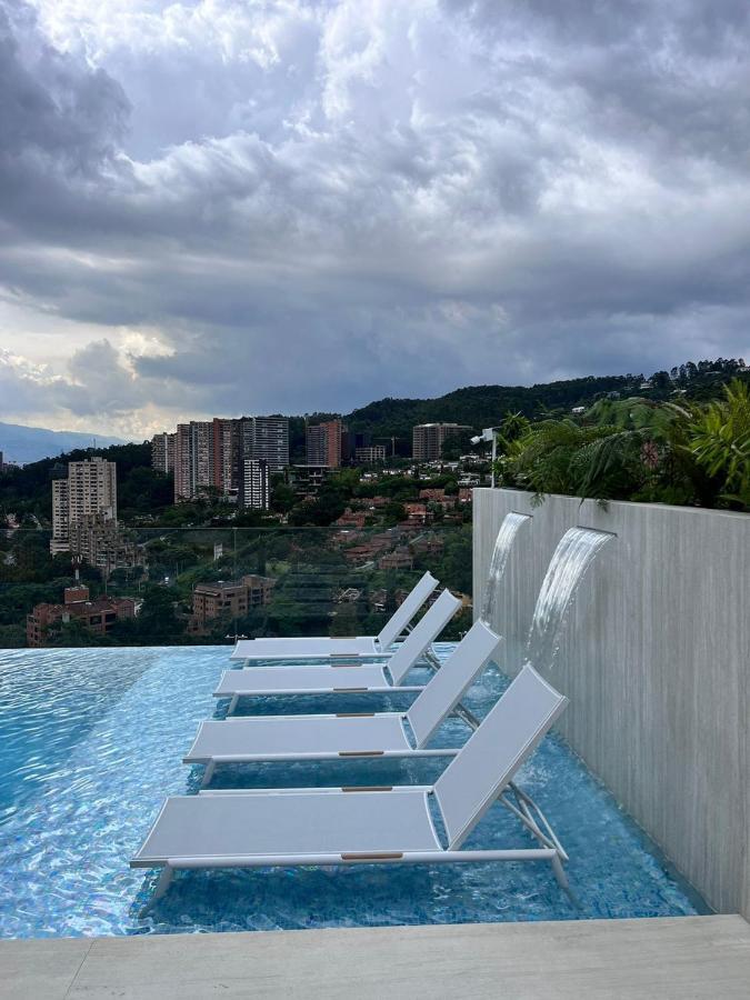 Binn Hotel Medellín Exteriör bild